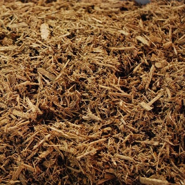 Premium Eucalyptus Wood Mulch for Indoor, Patio, Potting Media, Gardens, Lawns, and Landscaping (0.3 CF - 8 L - 9 QTS)