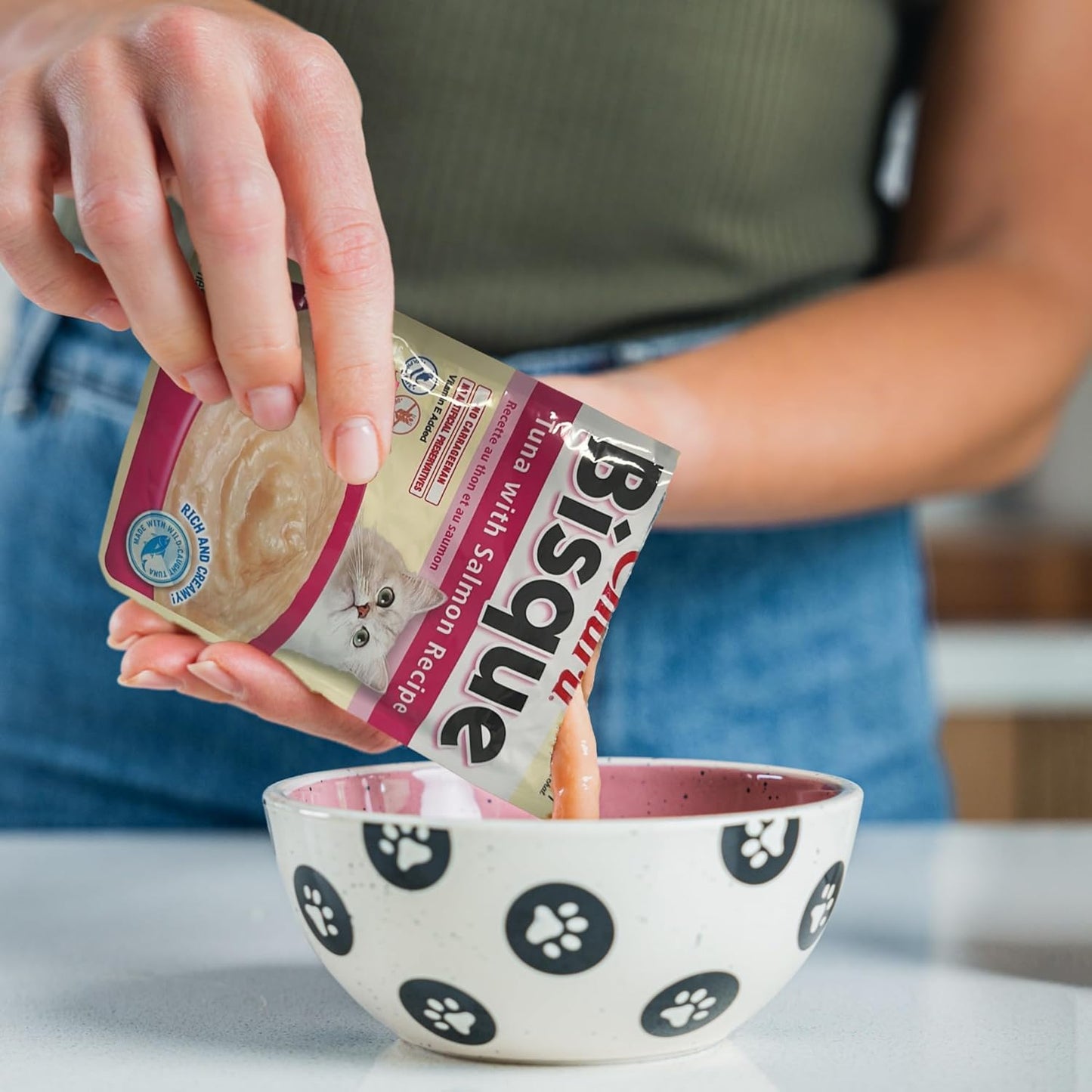 INABA Churu Bisque for Cats Senior 10+, Creamy Purée Side Dish Pouch, 1.4 Ounces per Pouch, 12 Pouches Total, Tuna with Salmon Recipe